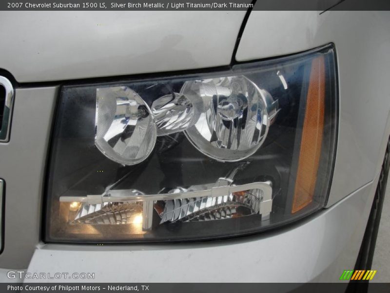 Silver Birch Metallic / Light Titanium/Dark Titanium 2007 Chevrolet Suburban 1500 LS