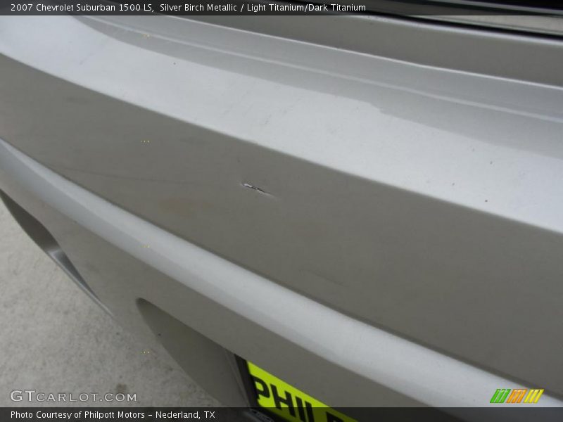 Silver Birch Metallic / Light Titanium/Dark Titanium 2007 Chevrolet Suburban 1500 LS