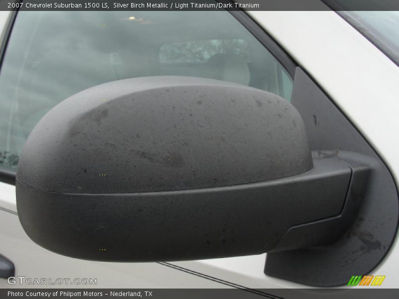 Silver Birch Metallic / Light Titanium/Dark Titanium 2007 Chevrolet Suburban 1500 LS