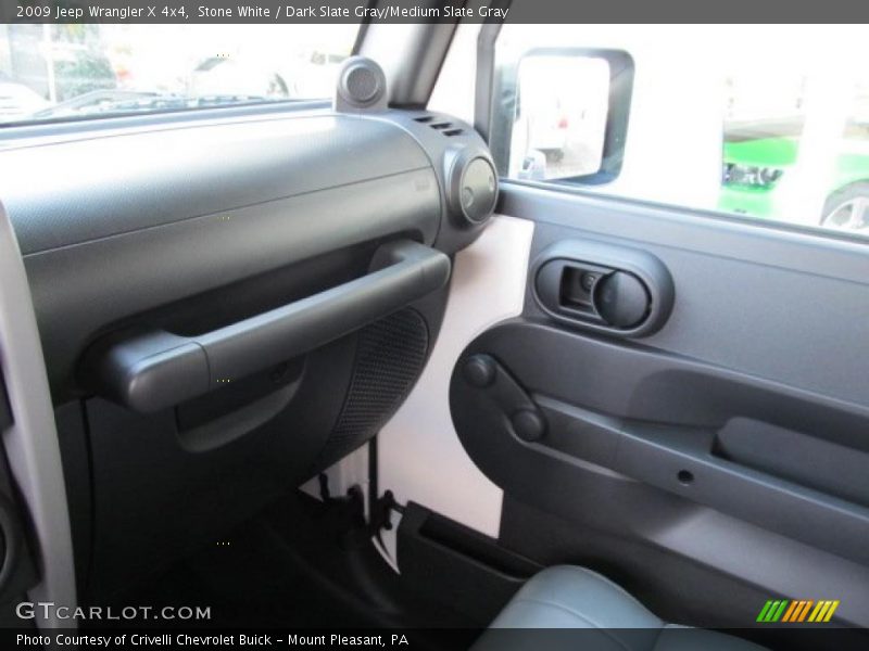 Stone White / Dark Slate Gray/Medium Slate Gray 2009 Jeep Wrangler X 4x4