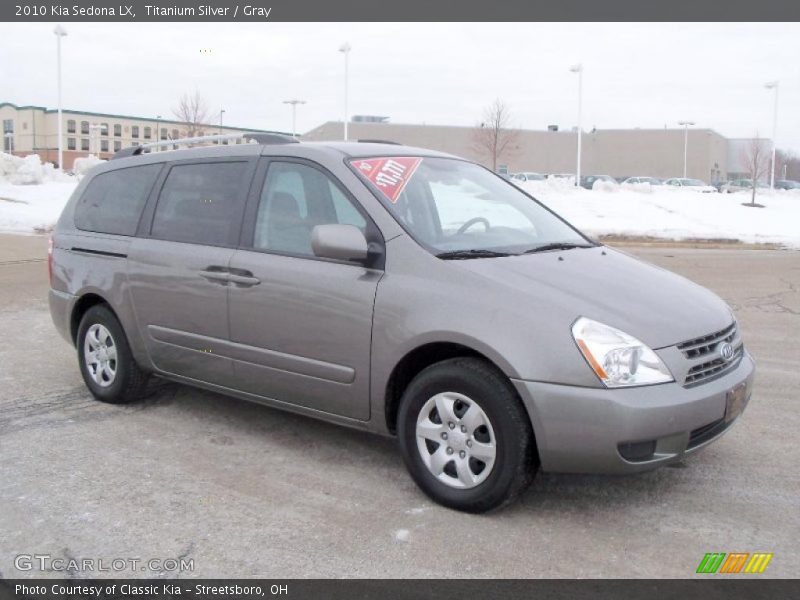 Titanium Silver / Gray 2010 Kia Sedona LX