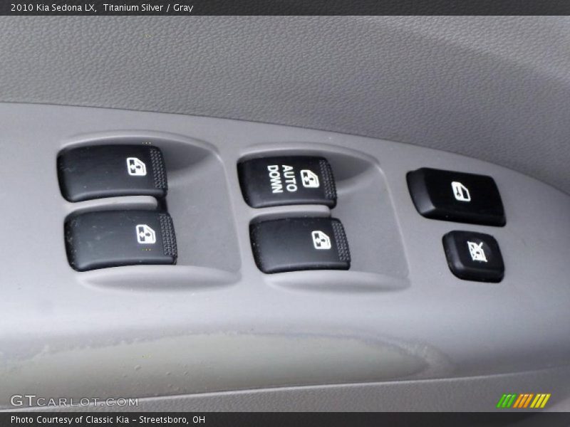 Titanium Silver / Gray 2010 Kia Sedona LX