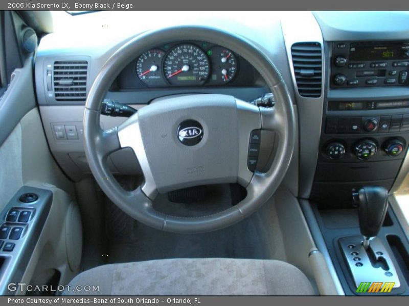Ebony Black / Beige 2006 Kia Sorento LX
