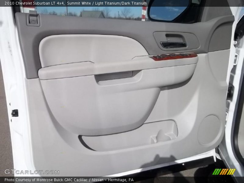 Summit White / Light Titanium/Dark Titanium 2010 Chevrolet Suburban LT 4x4