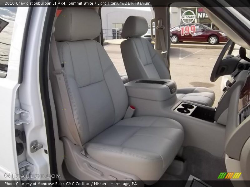Summit White / Light Titanium/Dark Titanium 2010 Chevrolet Suburban LT 4x4
