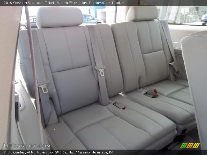 Summit White / Light Titanium/Dark Titanium 2010 Chevrolet Suburban LT 4x4
