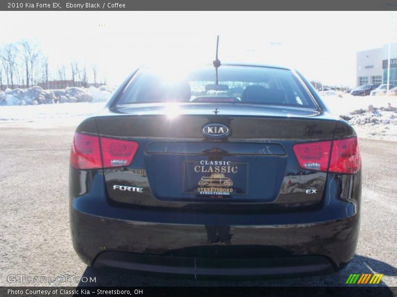 Ebony Black / Coffee 2010 Kia Forte EX