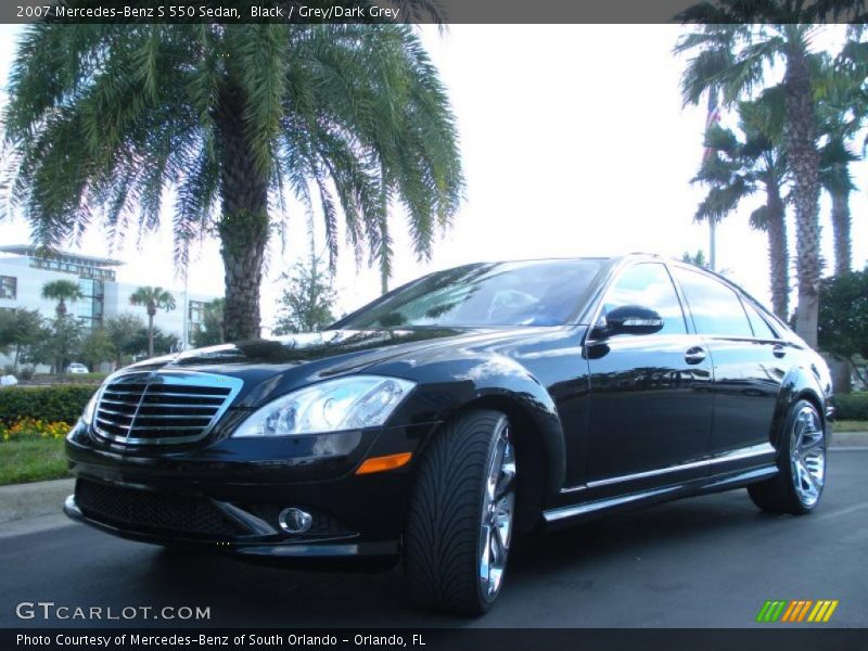 Black / Grey/Dark Grey 2007 Mercedes-Benz S 550 Sedan