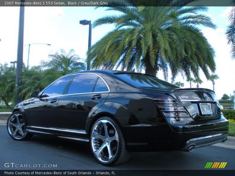 Black / Grey/Dark Grey 2007 Mercedes-Benz S 550 Sedan