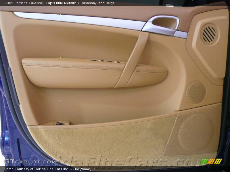 Lapis Blue Metallic / Havanna/Sand Beige 2005 Porsche Cayenne