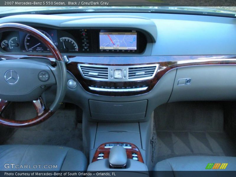 Dashboard of 2007 S 550 Sedan