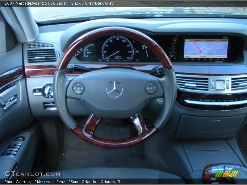  2007 S 550 Sedan Steering Wheel