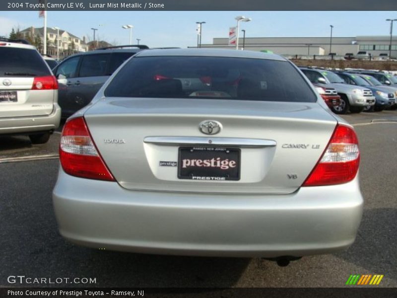 Lunar Mist Metallic / Stone 2004 Toyota Camry LE V6