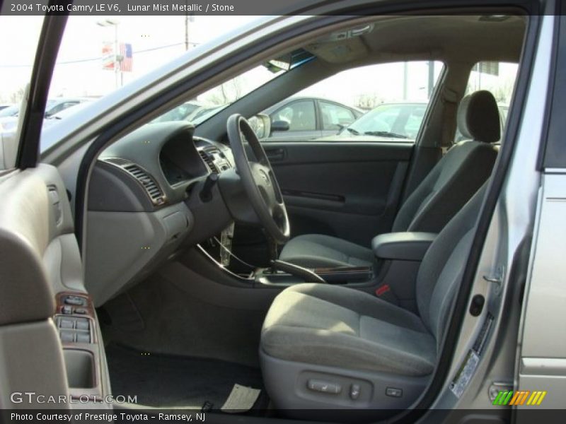 Lunar Mist Metallic / Stone 2004 Toyota Camry LE V6