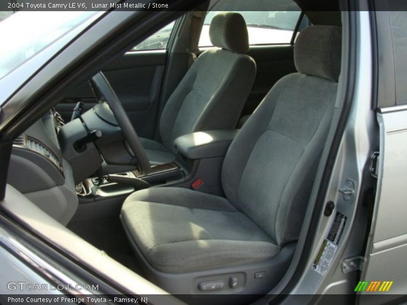 Lunar Mist Metallic / Stone 2004 Toyota Camry LE V6