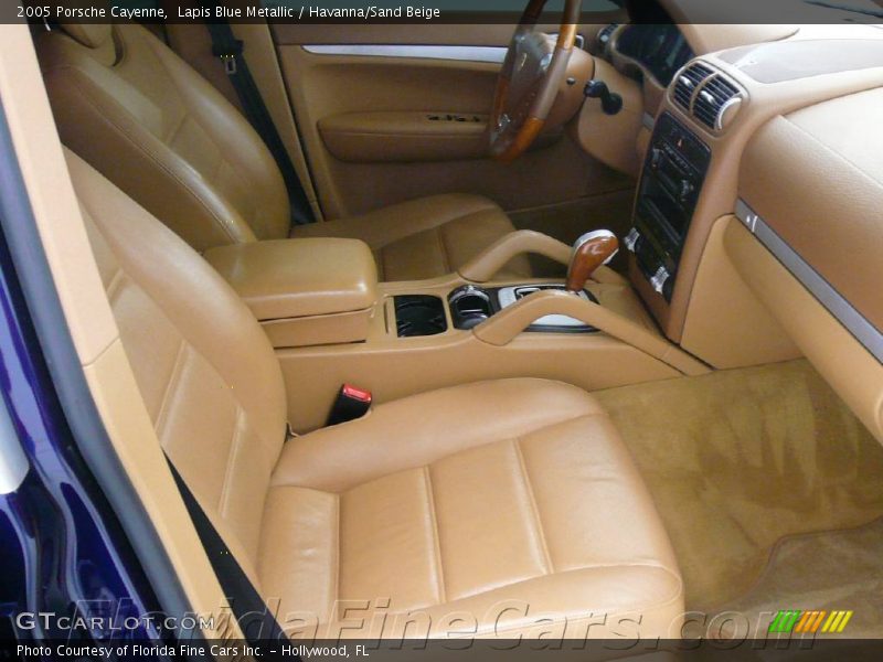 Lapis Blue Metallic / Havanna/Sand Beige 2005 Porsche Cayenne