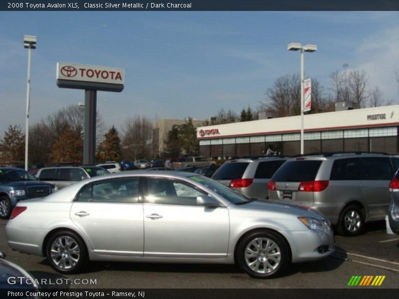 Classic Silver Metallic / Dark Charcoal 2008 Toyota Avalon XLS