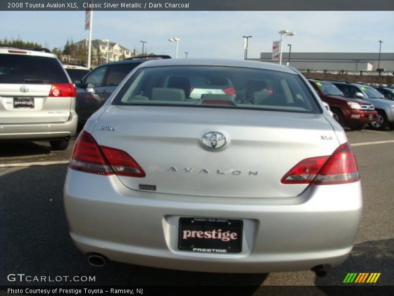 Classic Silver Metallic / Dark Charcoal 2008 Toyota Avalon XLS