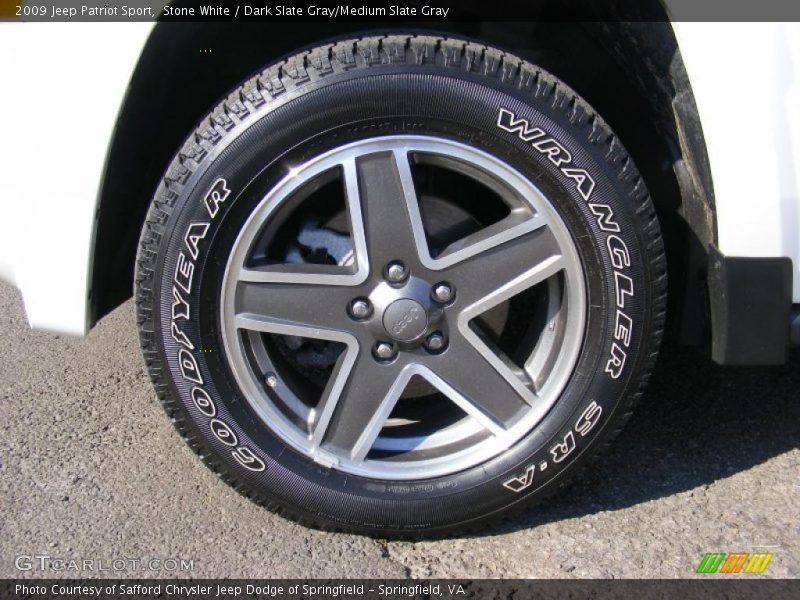 Stone White / Dark Slate Gray/Medium Slate Gray 2009 Jeep Patriot Sport