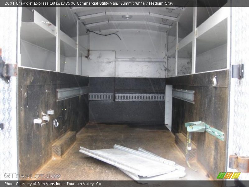 Summit White / Medium Gray 2001 Chevrolet Express Cutaway 3500 Commercial Utility Van