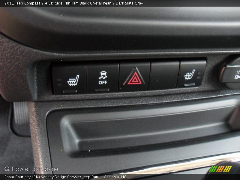 Brilliant Black Crystal Pearl / Dark Slate Gray 2011 Jeep Compass 2.4 Latitude