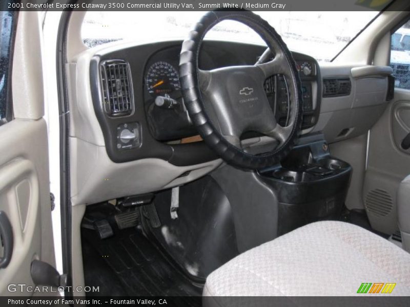 Summit White / Medium Gray 2001 Chevrolet Express Cutaway 3500 Commercial Utility Van