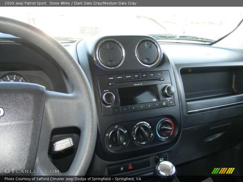 Stone White / Dark Slate Gray/Medium Slate Gray 2009 Jeep Patriot Sport