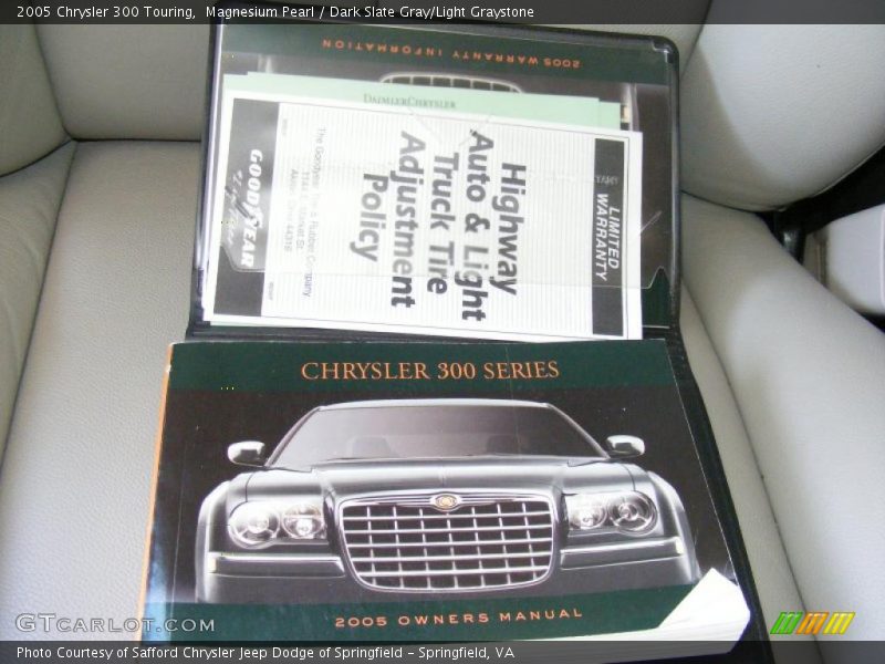 Magnesium Pearl / Dark Slate Gray/Light Graystone 2005 Chrysler 300 Touring