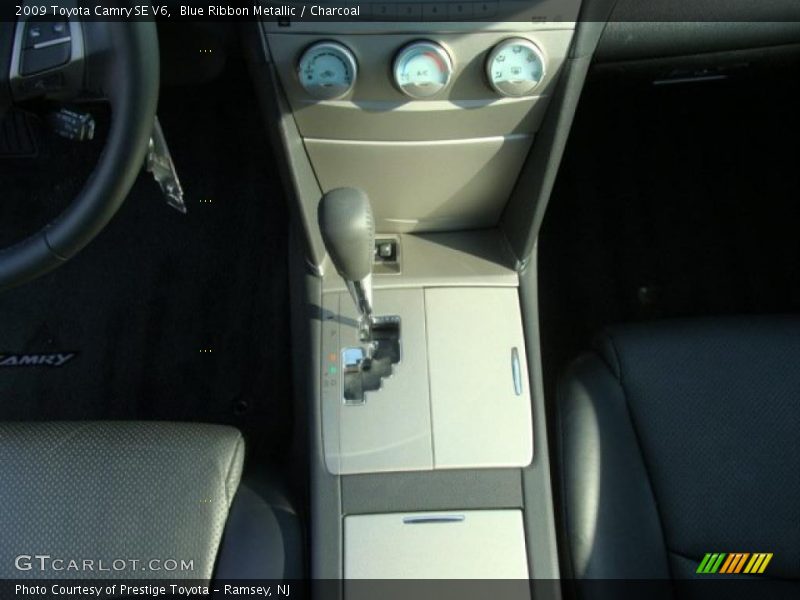 Blue Ribbon Metallic / Charcoal 2009 Toyota Camry SE V6