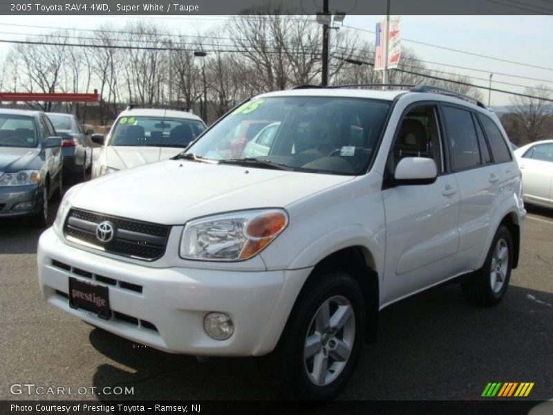 Super White / Taupe 2005 Toyota RAV4 4WD