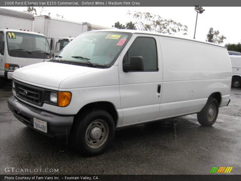 Oxford White / Medium Flint Grey 2006 Ford E Series Van E150 Commercial