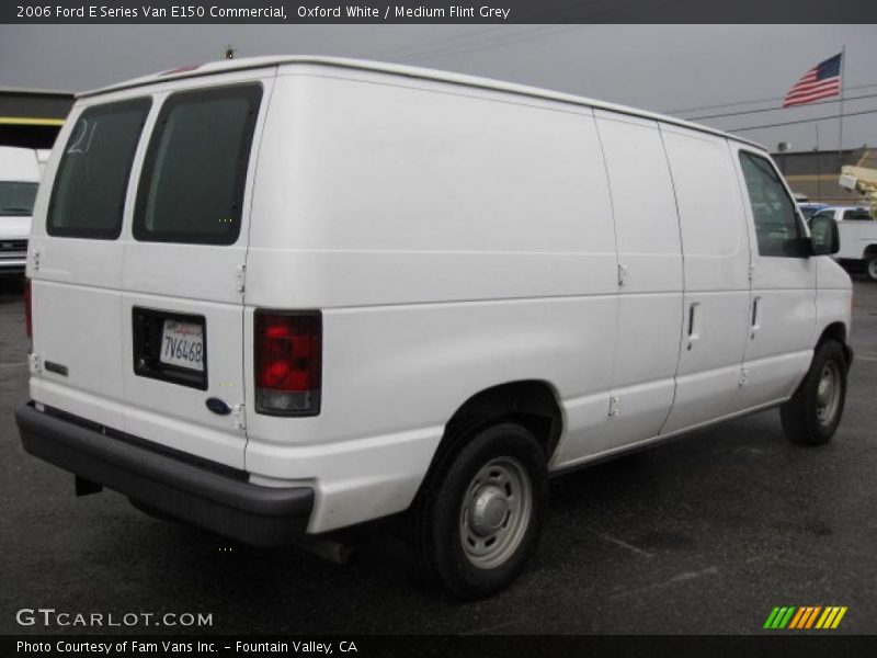 Oxford White / Medium Flint Grey 2006 Ford E Series Van E150 Commercial