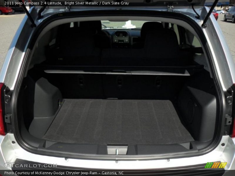 Bright Silver Metallic / Dark Slate Gray 2011 Jeep Compass 2.4 Latitude