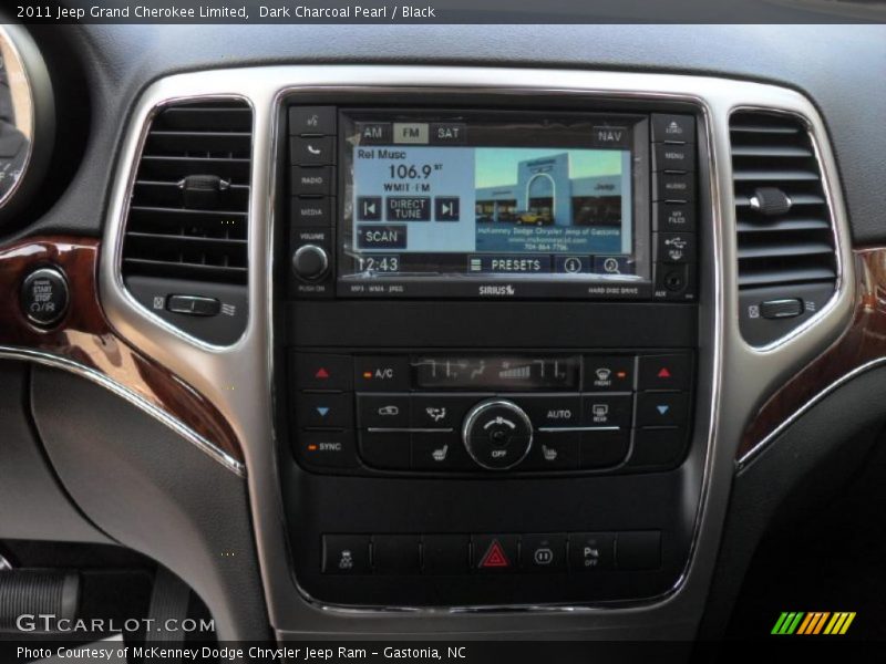 Controls of 2011 Grand Cherokee Limited