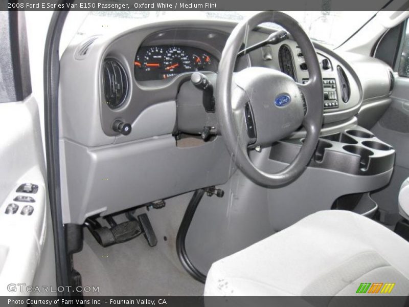 Oxford White / Medium Flint 2008 Ford E Series Van E150 Passenger