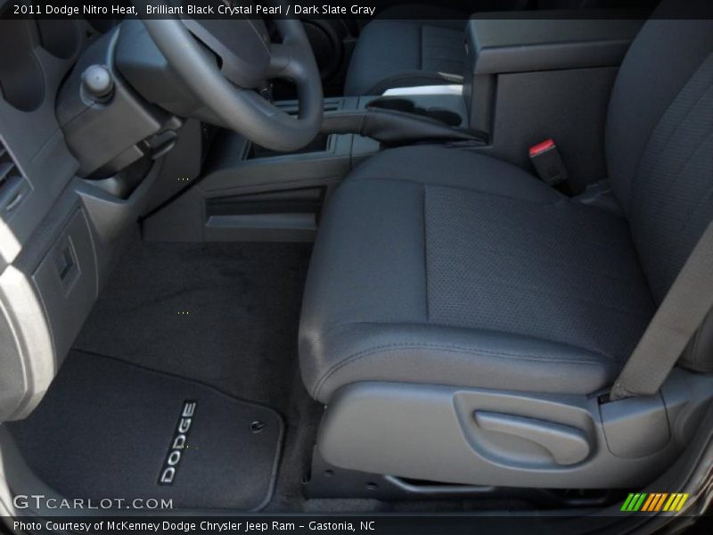 Brilliant Black Crystal Pearl / Dark Slate Gray 2011 Dodge Nitro Heat