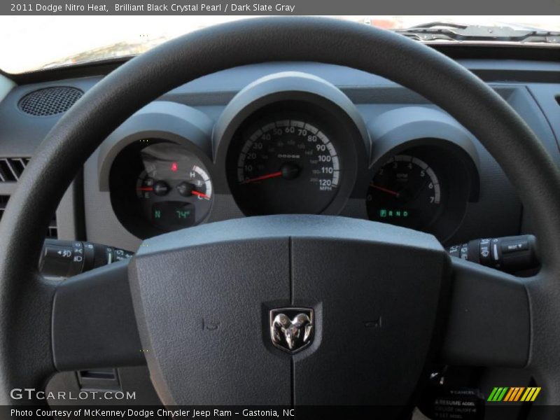 Brilliant Black Crystal Pearl / Dark Slate Gray 2011 Dodge Nitro Heat