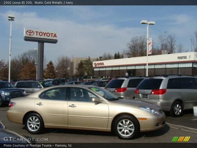 Mystic Gold Metallic / Ivory 2002 Lexus ES 300