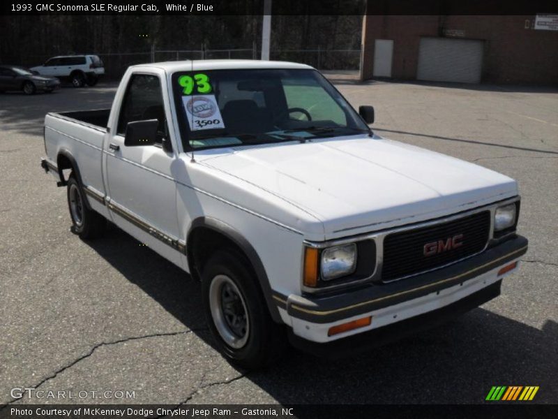 White / Blue 1993 GMC Sonoma SLE Regular Cab