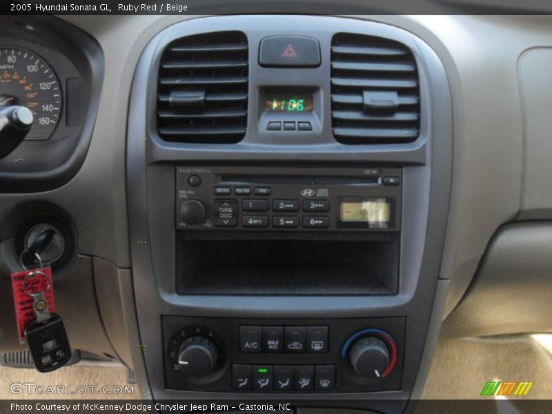Ruby Red / Beige 2005 Hyundai Sonata GL