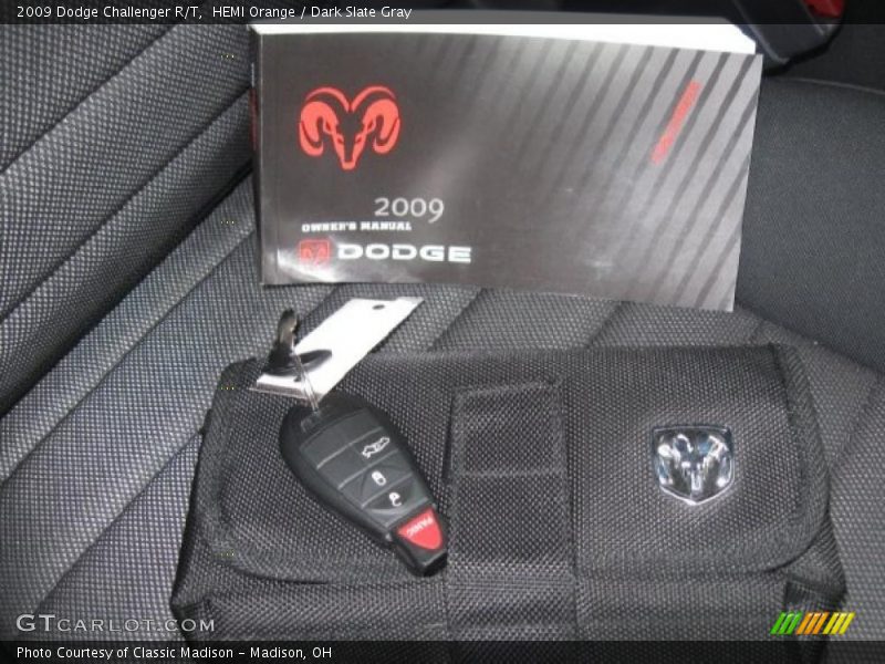HEMI Orange / Dark Slate Gray 2009 Dodge Challenger R/T