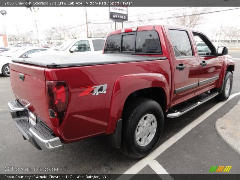 Victory Red / Sport Pewter 2005 Chevrolet Colorado Z71 Crew Cab 4x4