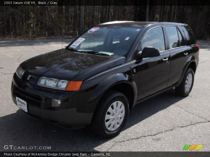 Black / Gray 2003 Saturn VUE V6