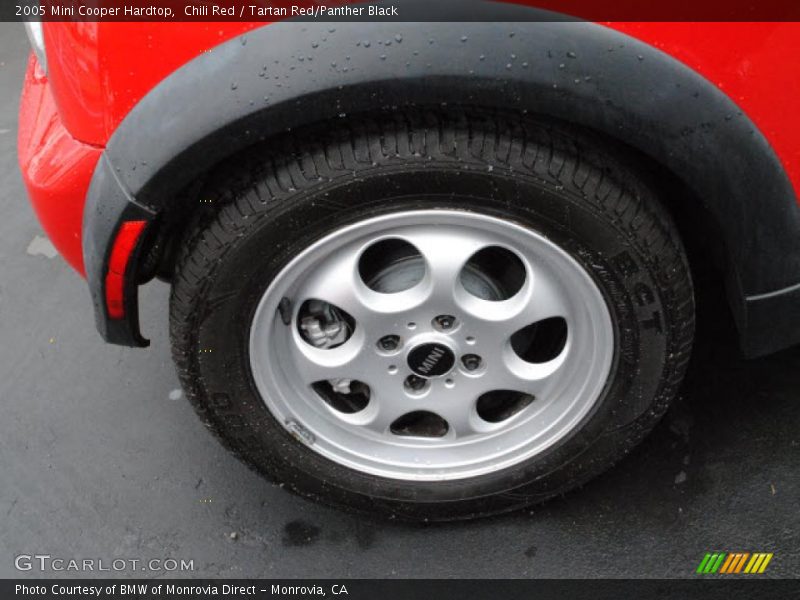 Chili Red / Tartan Red/Panther Black 2005 Mini Cooper Hardtop