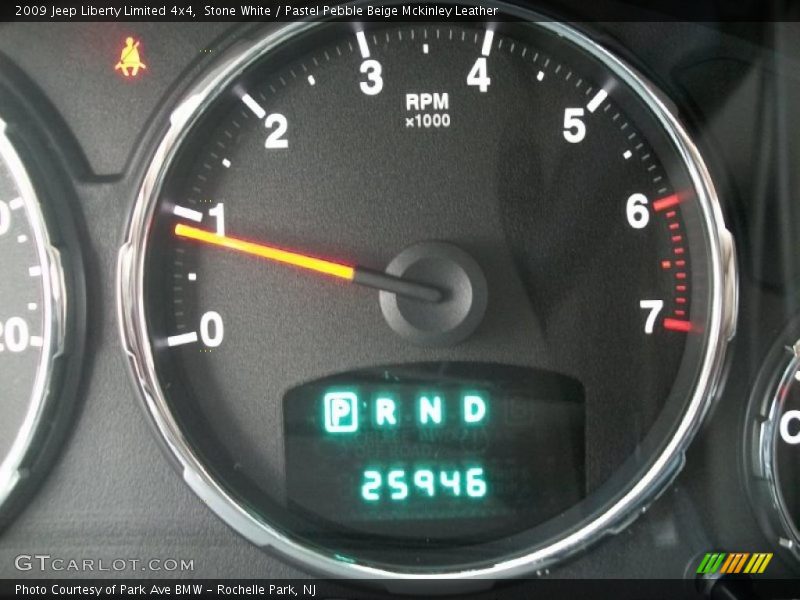 Stone White / Pastel Pebble Beige Mckinley Leather 2009 Jeep Liberty Limited 4x4
