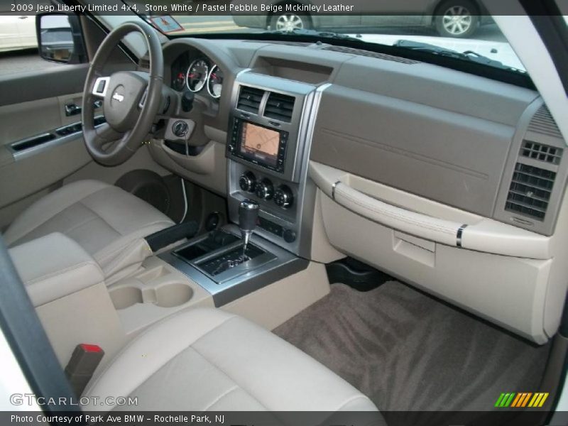 Dashboard of 2009 Liberty Limited 4x4