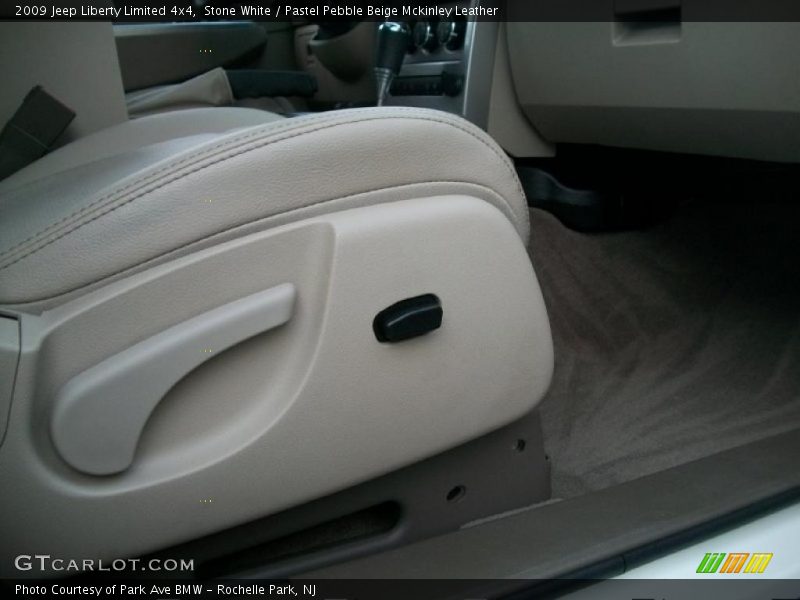 Stone White / Pastel Pebble Beige Mckinley Leather 2009 Jeep Liberty Limited 4x4