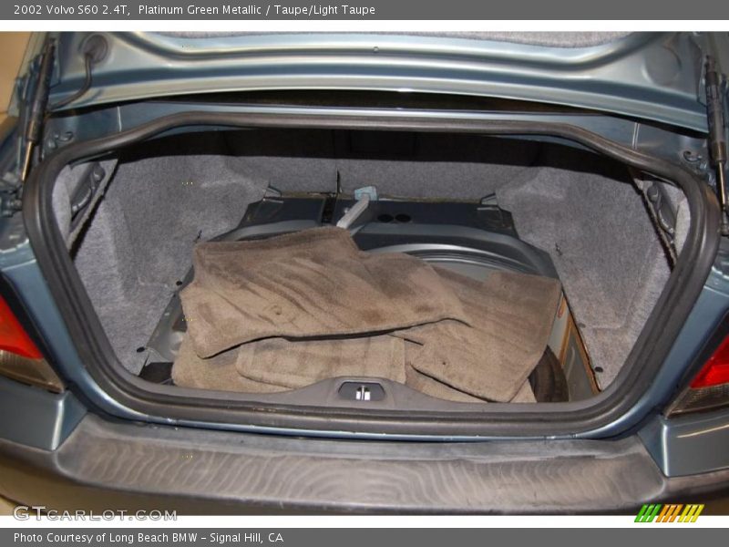 Platinum Green Metallic / Taupe/Light Taupe 2002 Volvo S60 2.4T