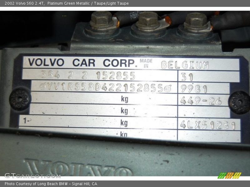 Platinum Green Metallic / Taupe/Light Taupe 2002 Volvo S60 2.4T