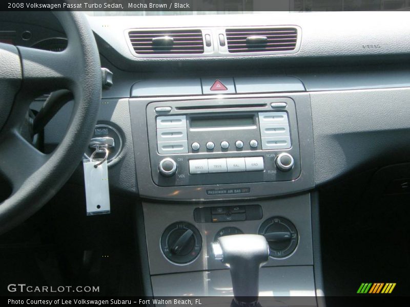 Mocha Brown / Black 2008 Volkswagen Passat Turbo Sedan